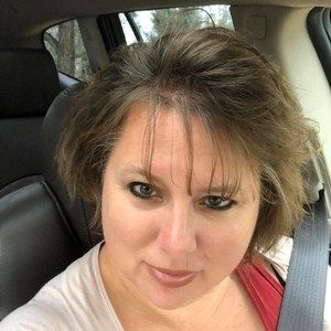 Meet your Posher, Alecia